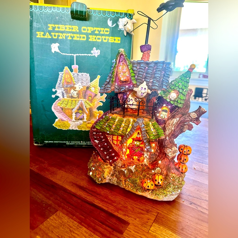 Fiber Optic Haunted House Color Changing 2005 Lighted Halloween Village House